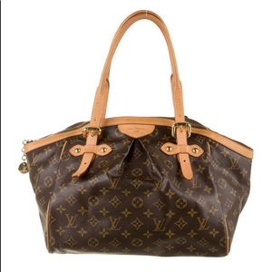 EUC AUTHENTIC Louis Vuitton Trivoli bag